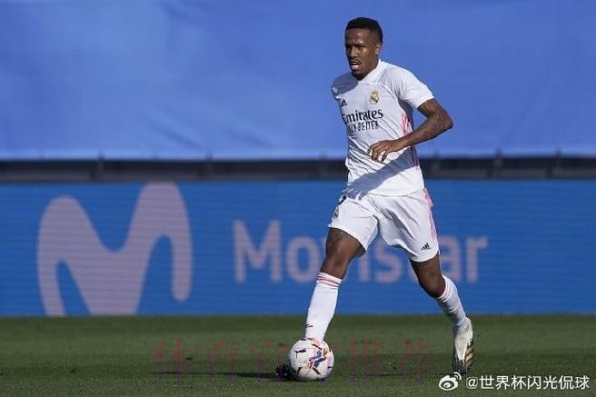 记者:米利唐没有大碍 巴斯克斯明天接受X光检查 记者:米利唐没有大碍 巴斯克斯明天接受X光检查